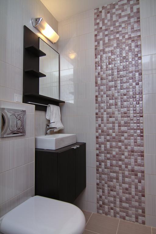 Apartemen South Park - Louis Eyer